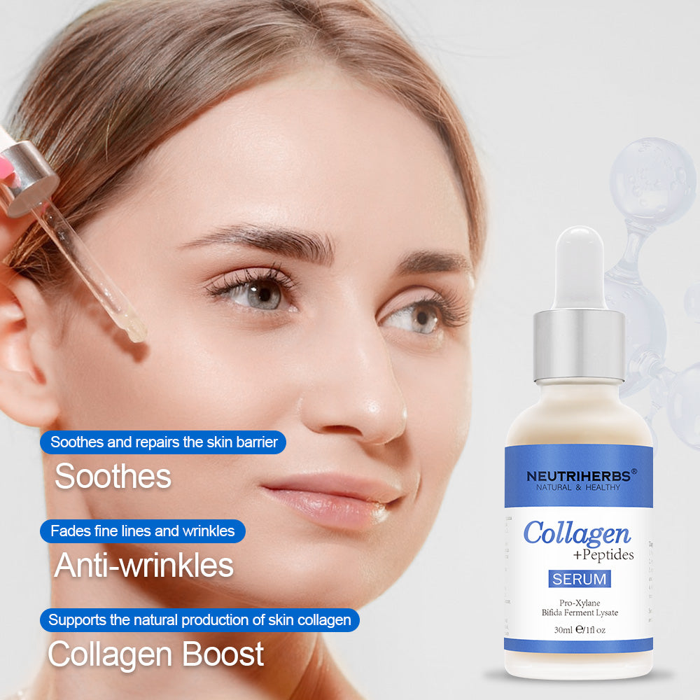 Vrouw brengt Neutriherbs Collagen + Peptides Serum 30 ml met een pipet aan op het gezicht. Hydraterend serum dat helpt de huidbarrière te versterken, de elasticiteit van de huid te verbeteren en zichtbare fijne lijntjes en rimpels te verminderen.